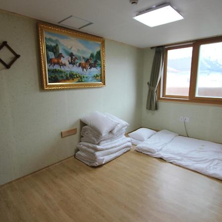 Dasomchae Hanok Stay Gwangju Metropolitan City Chambre photo